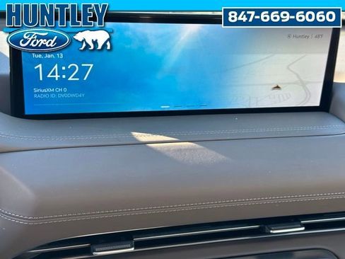 Used 2023 Genesis GV80 2.5T w/ Prestige 20" Package image 30