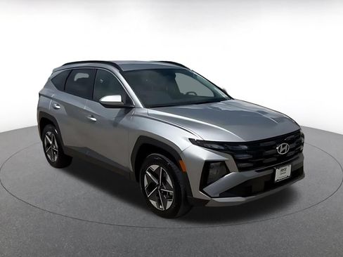 Used 2026 Hyundai Tucson SEL Plus AWD/4WD image 3