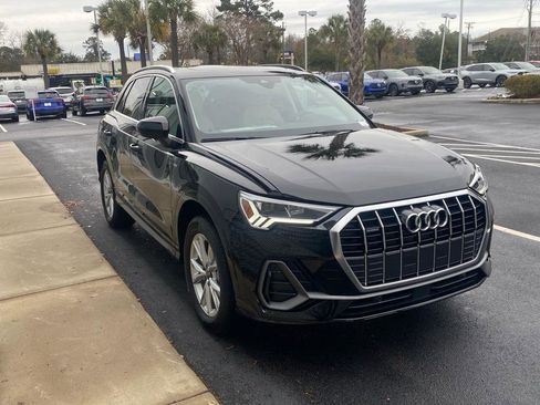 New 2025 Audi Q3 2.0T Premium image 3
