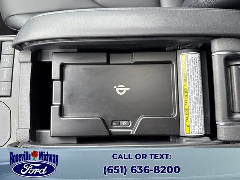 Used 2020 Toyota Highlander XLE AWD/4WD image 13