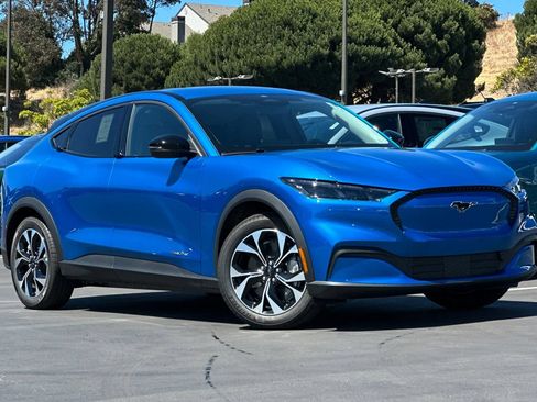New 2026 Ford Mustang Mach-E Select RWD image 2