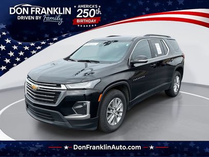 Used 2023 Chevrolet Traverse LT