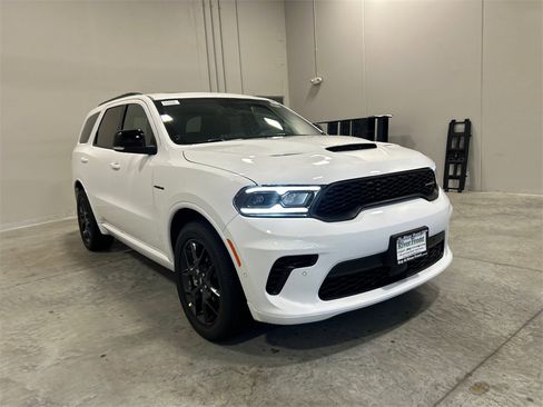 New 2026 Dodge Durango GT image 4