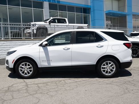 Used 2024 Chevrolet Equinox LT FWD image 8