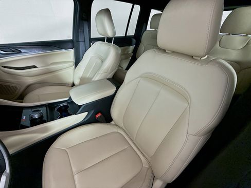 Used 2024 Jeep Grand Cherokee Limited image 26