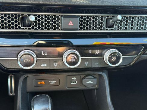 Used 2022 Honda Civic Sport image 15