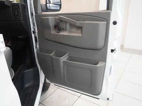 Used 2016 Chevrolet Express 3500 LT w/ LT Preferred Equipment Group image 24