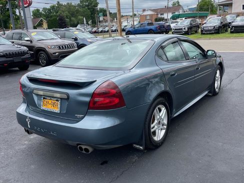 Used 2006 Pontiac Grand Prix GT w/ Premium Package FWD image 5