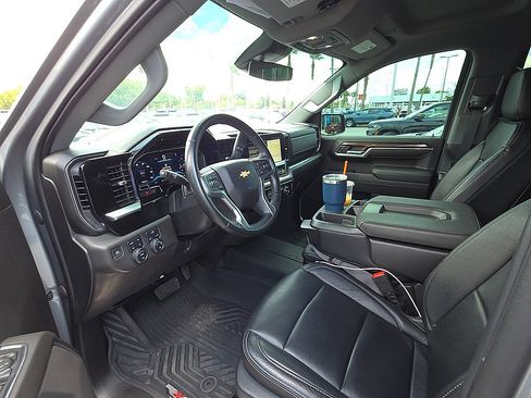 Used 2023 Chevrolet Silverado 1500 LT AWD/4WD image 80