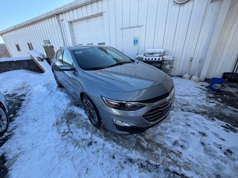Used 2023 Chevrolet Malibu LT image 7