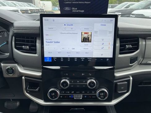 Certified 2024 Ford Expedition XLT AWD/4WD image 17