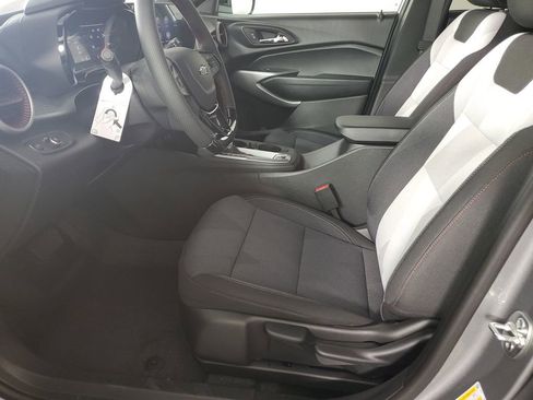 New 2026 Chevrolet Trax RS FWD image 11