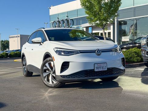 Certified 2024 Volkswagen ID.4 2WD image 22