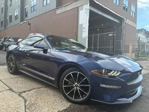 Used 2020 Ford Mustang Coupe w/ Equipment Group 101A RWD image 3