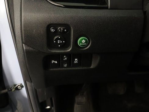 Used 2022 Honda Pilot Elite image 45