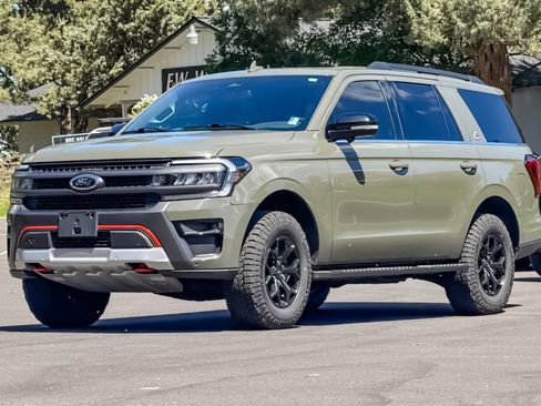 Used 2024 Ford Expedition Timberline AWD/4WD image 9