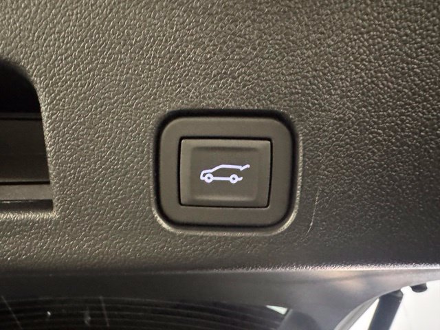 New 2027 Chevrolet Traverse LT w/ Driver Confidence Package AWD/4WD image 32