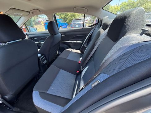 Used 2025 Nissan Versa SV FWD image 23