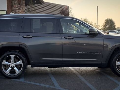 Used 2021 Jeep Grand Cherokee L Limited w/ Trailer Tow Group (B) AWD/4WD image 30