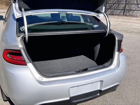 Used 2013 Dodge Dart SXT image 30