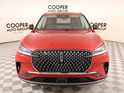 New 2026 Lincoln Aviator AWD image 9