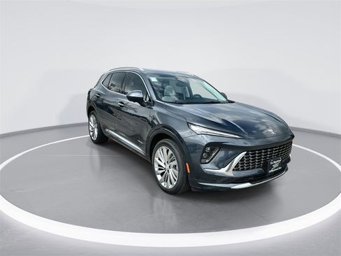 New 2026 Buick Envision Avenir image 2