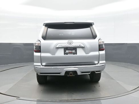 Used 2015 Toyota 4Runner Limited image 6