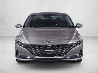 Used 2022 Hyundai Elantra Limited video 2