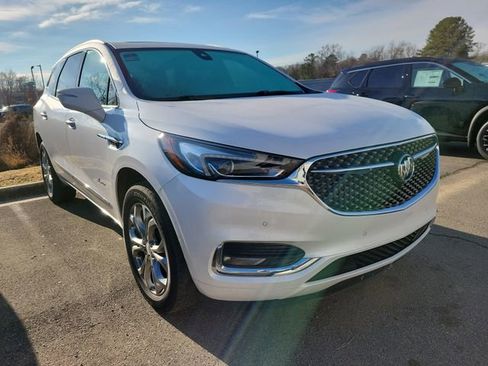 Used 2020 Buick Enclave Avenir w/ Avenir Technology Package image 1