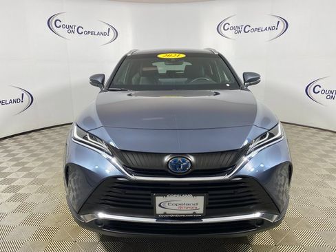 Certified 2021 Toyota Venza XLE w/ Softex Package image 2