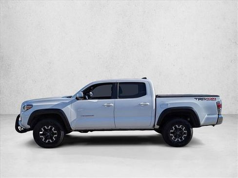 Used 2020 Toyota Tacoma TRD Off-Road image 8