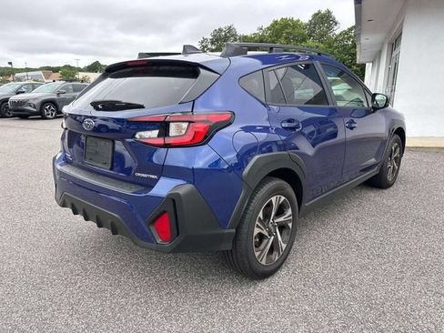 Used 2024 Subaru Crosstrek 2.0i Premium AWD/4WD image 3