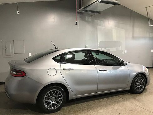 Used 2015 Dodge Dart SE w/ Convenience Group image 3