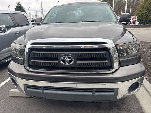 Used 2011 Toyota Tundra 2WD Double Cab image 2