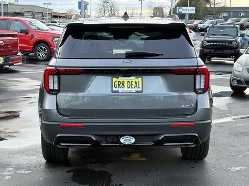 New 2026 Ford Explorer ST-Line w/ ST-Line Street Pack image 6