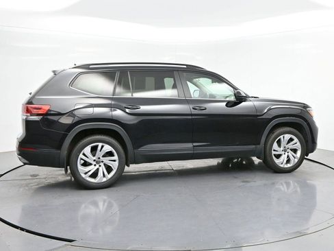 Used 2021 Volkswagen Atlas SE w/ Panoramic Sunroof Package FWD image 8