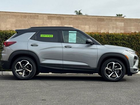 Certified 2023 Chevrolet TrailBlazer RS w/ Sun and Liftgate Package FWD image 3