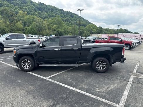 Used 2020 GMC Canyon Denali AWD/4WD image 3