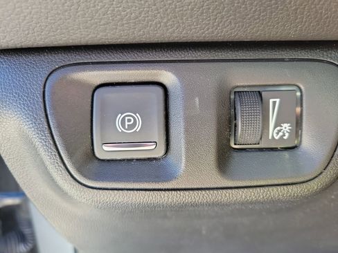 Used 2021 GMC Acadia SLE w/ Driver Convenience Package AWD/4WD image 24