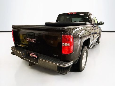 Used 2018 GMC Sierra 1500 SLE w/ SLE Value Package AWD/4WD image 6