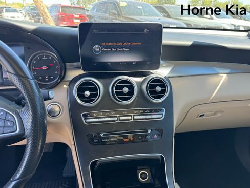 Used 2016 Mercedes-Benz GLC 300 image 20