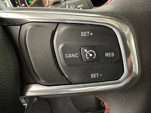 Used 2023 Jeep Wrangler Unlimited Rubicon w/ LED Lighting Group AWD/4WD image 21