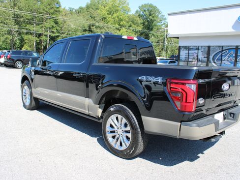Used 2025 Ford F150 King Ranch AWD/4WD image 8
