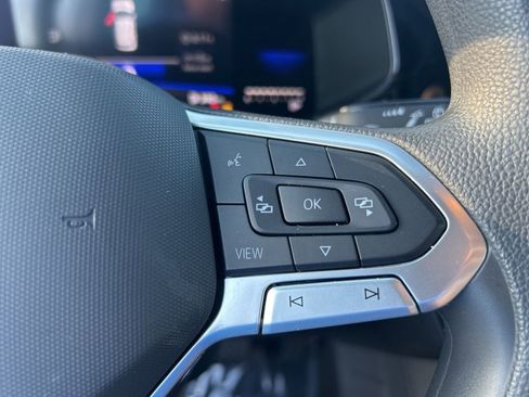 Used 2022 Volkswagen Taos S image 42