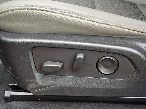 Used 2024 Chevrolet Colorado ZR2 w/ Safety Package image 26