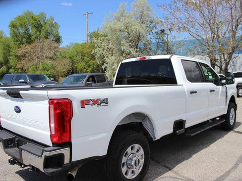 Used 2024 Ford F350 XLT w/ FX4 Off-Road Package AWD/4WD image 14