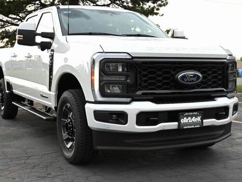 Used 2023 Ford F350 Lariat w/ Lariat Ultimate Package AWD/4WD image 16