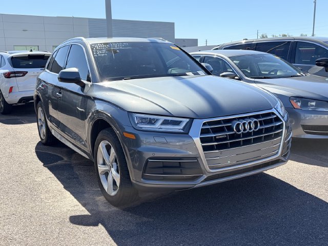 Used 2020 Audi Q5 2.0T Premium Plus w/ Premium Plus Package AWD/4WD image 3