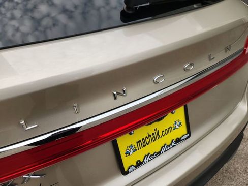 Used 2017 Lincoln MKX Select w/ Select Plus Package FWD image 31