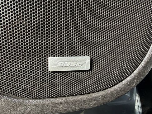 Used 2020 GMC Acadia SLT w/ Driver Alert Package II image 17